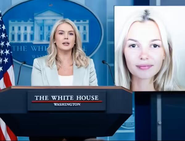 Karoline Leavitt, secretaria de prensa de la Casa Blanca, condenó el asesinato.