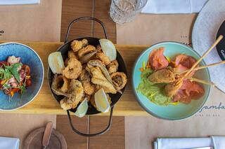 Cuáles son los beneficios exclusivos en restaurantes y paradores de la Costa Atlántica