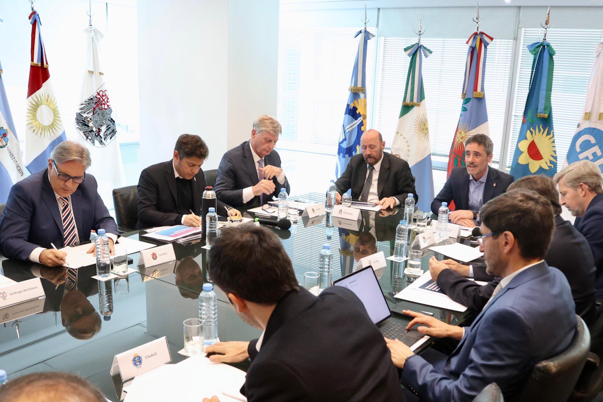 Los gobernadores, en uno de los encuentros que suelen hacer en el Consejo Federal de Inversiones (CFI).