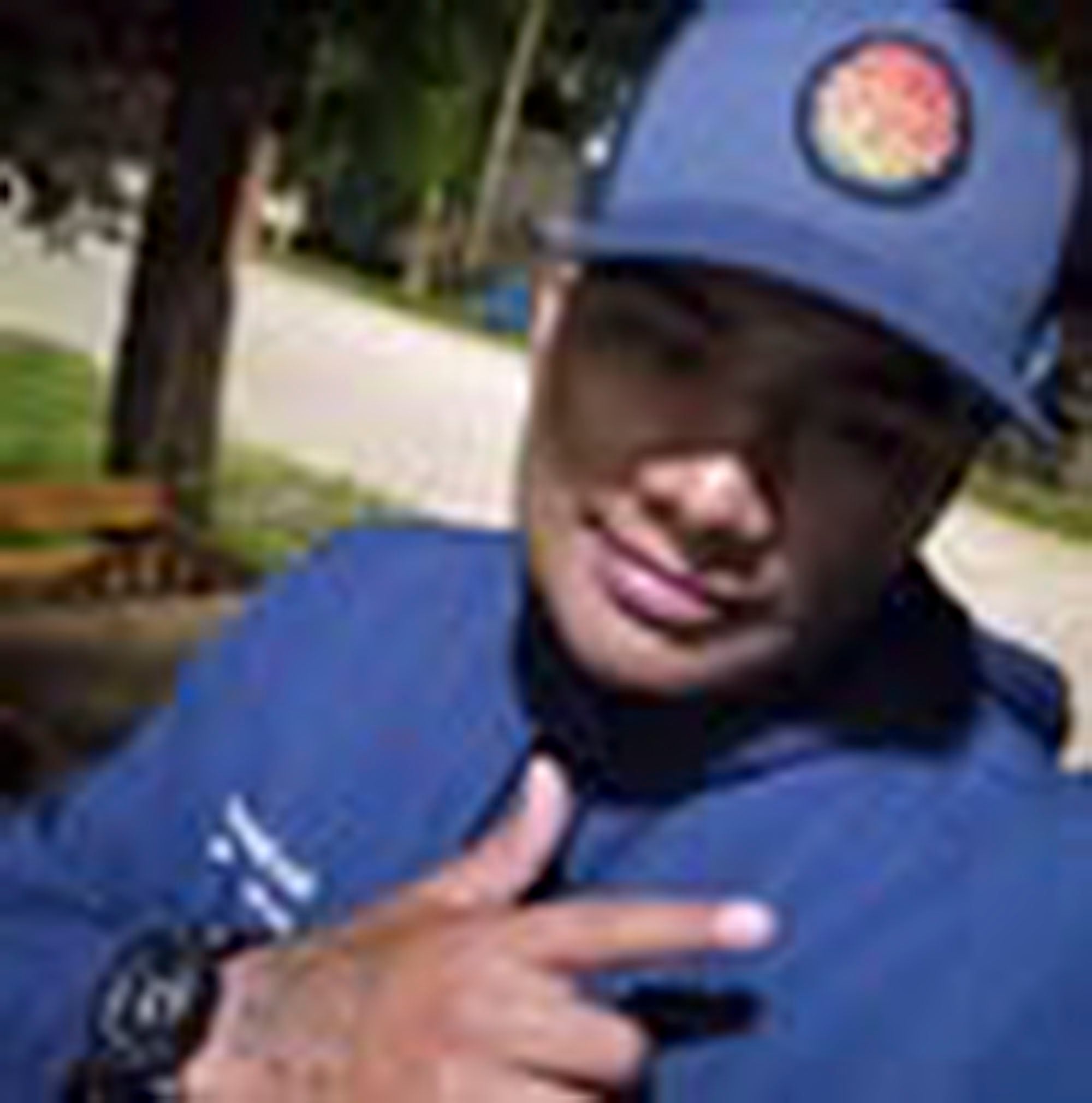 El joven Andrés Alberto Alemán, de 28 años, oriundo de Ensenada, falleció en Villa Gesell tras caer con su moto en un médano.