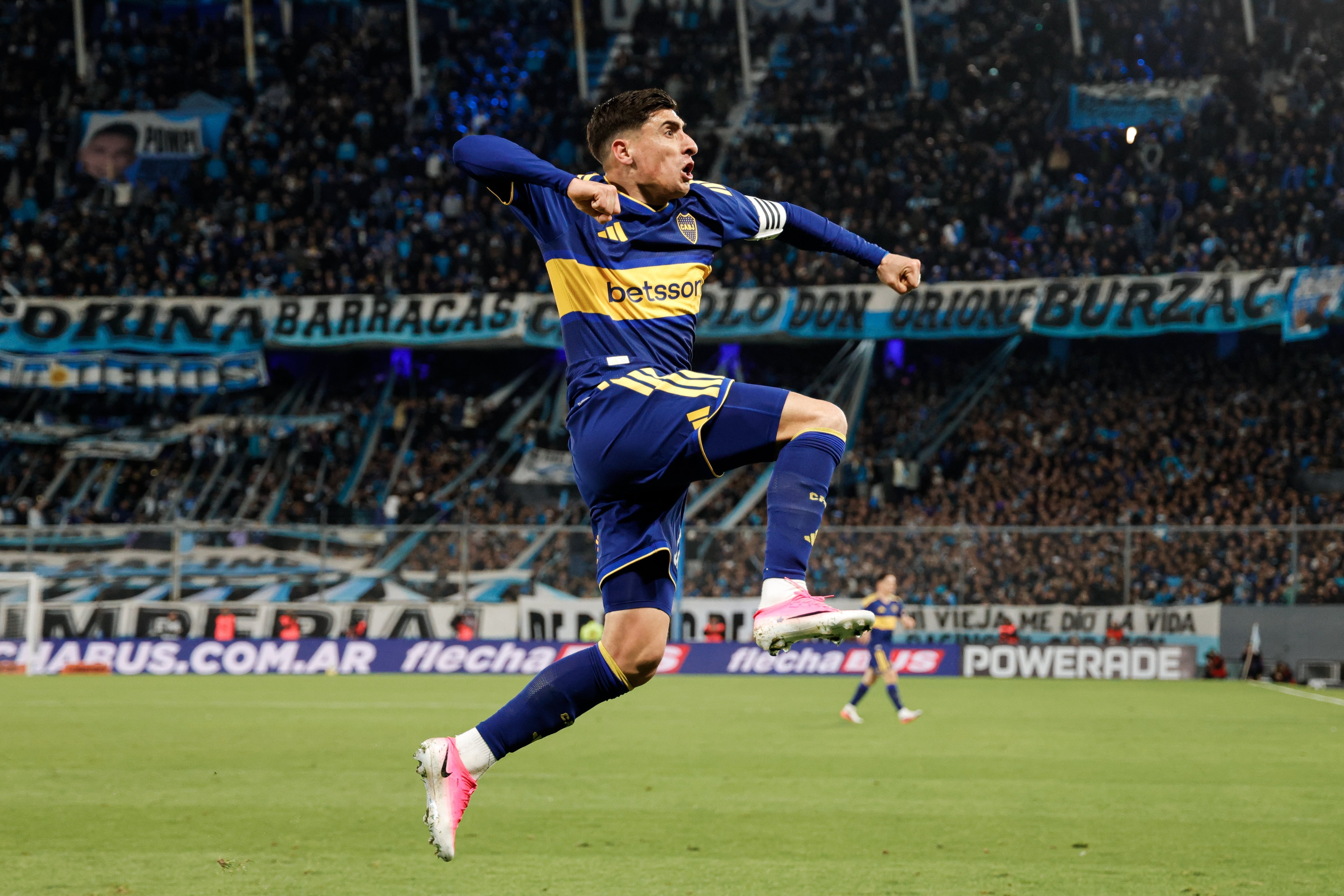 Miguel Merentiel se adueñó del puesto y viene de convertir tres goles en los últimos tres partidos