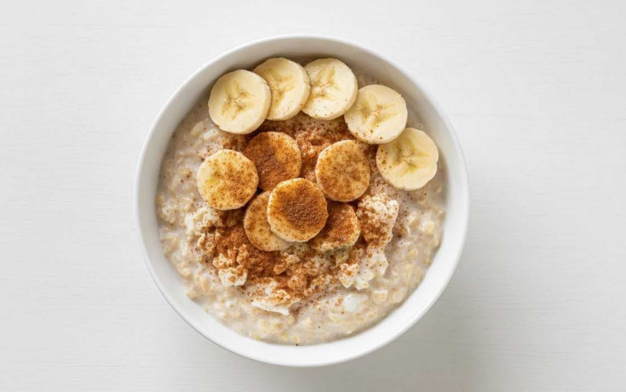 Avena con banana: la receta recomendada para aumentar la masa muscular después de ir al gimnasio