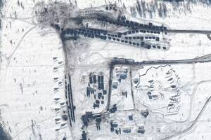 Qué revelan las fotos satelitales sobre los movimientos del ejército ruso en la frontera ucraniana