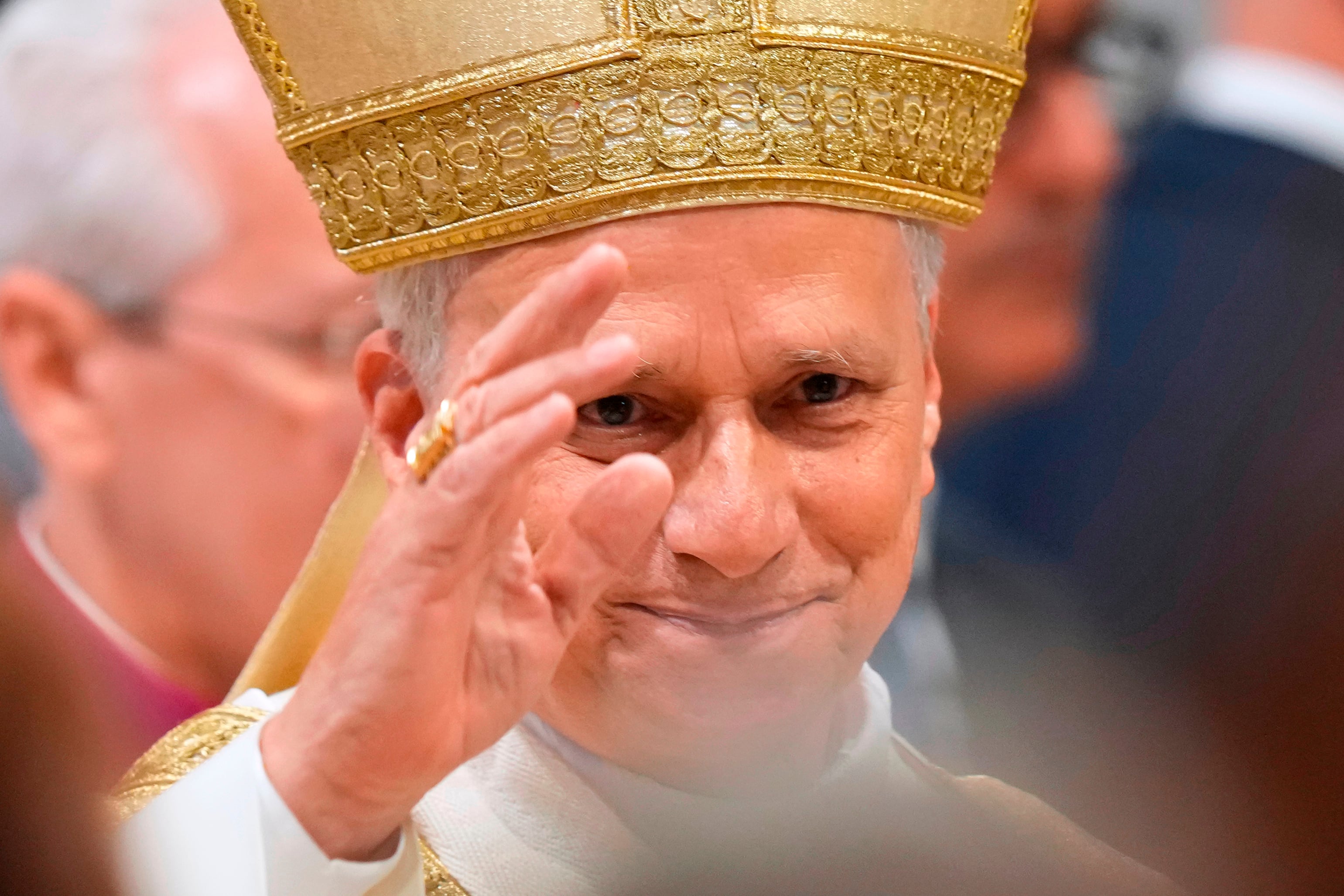 El papa León XIV en la ordenación de cuatro obispos auxiliares de Roma, en la Basílica San Juan Laterano en Roma, el 2 de mayo del 2026. (AP foto/Andrew Medichini)