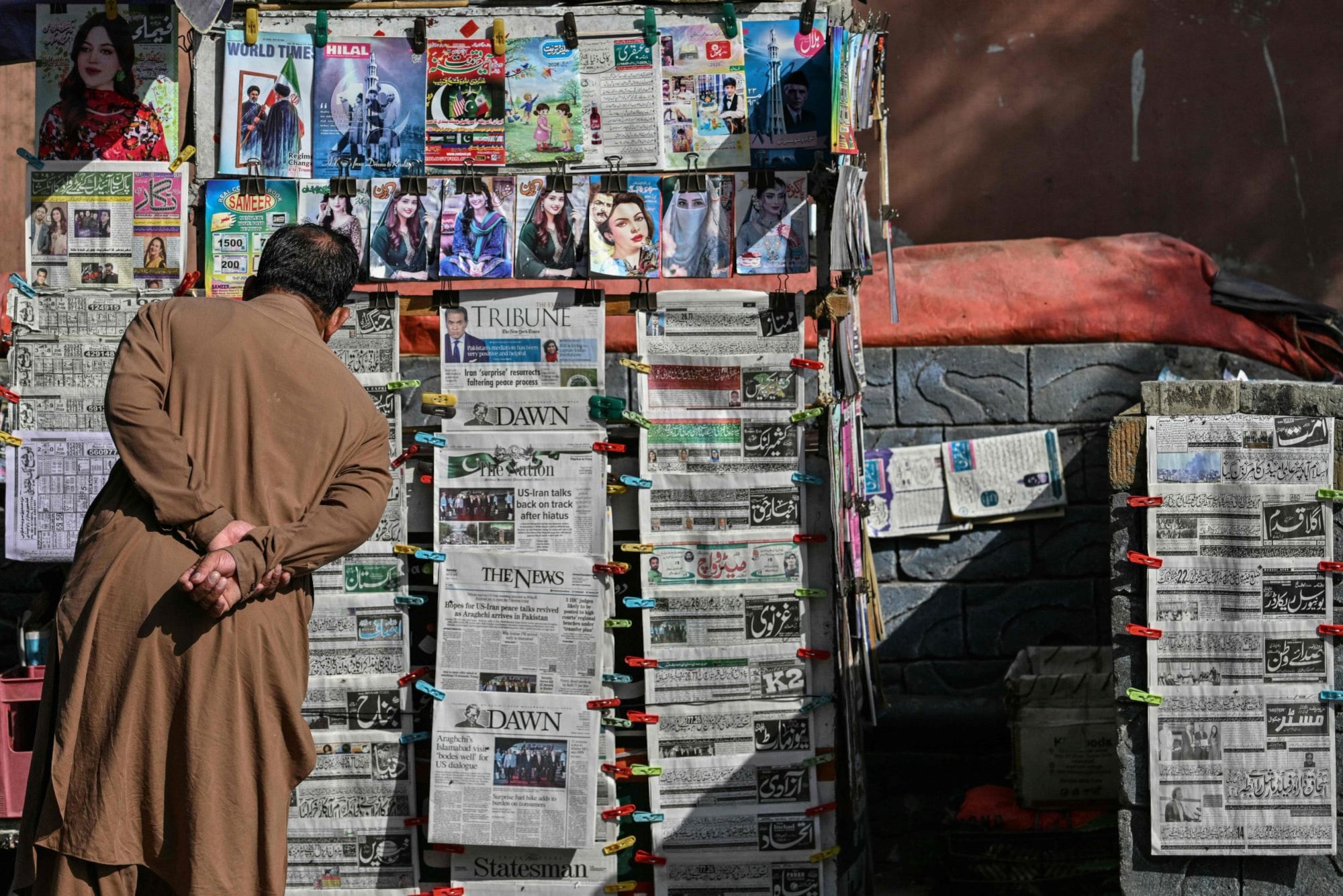 En cada etapa de la Revolución Industrial, el periodismo se acopló a esas transformaciones: prensa escrita, radio, televisión, comunicación digital y lo que vendrá