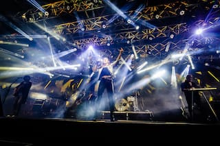 Entre himnos rockeros de ayer y hoy, Soledad Pastorutti cerró Ciudad Emergente