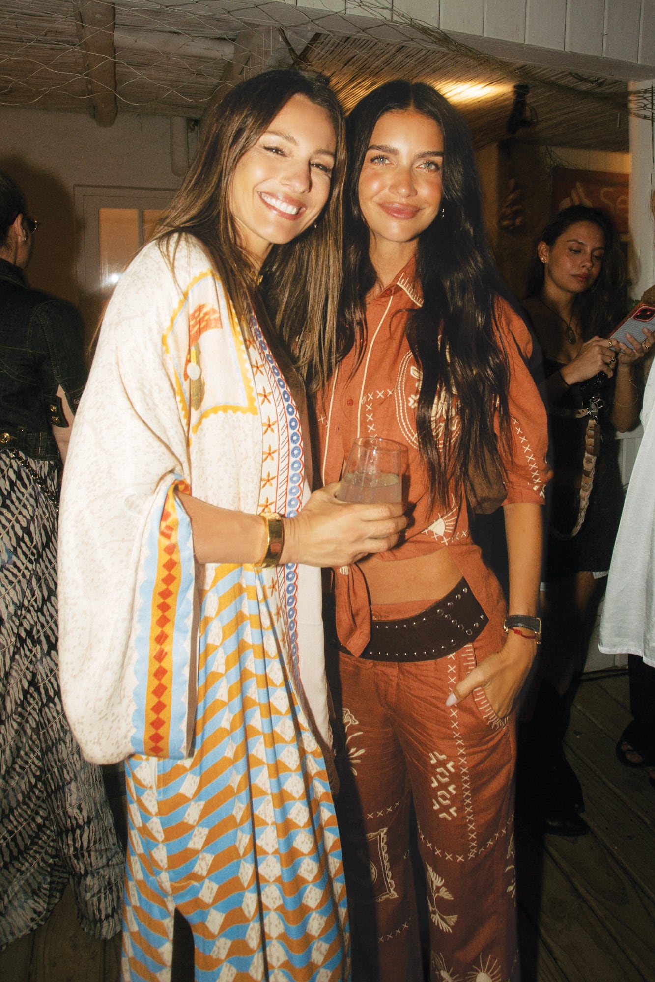 Pampita y Zaira Nara