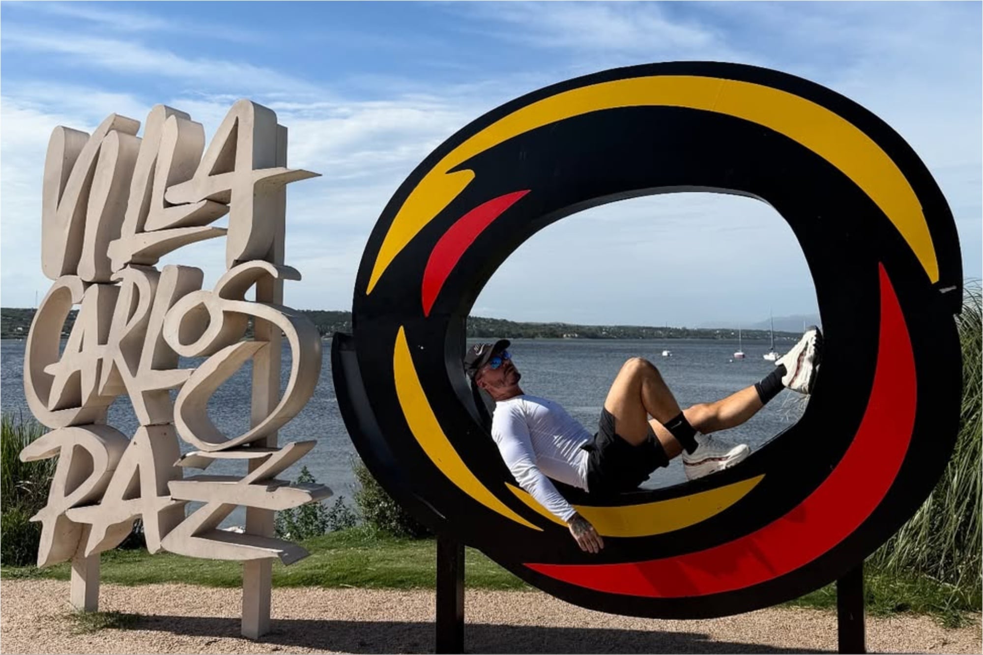 Las vacaciones de J Balvin en Córdoba: sierras, fernet y amor