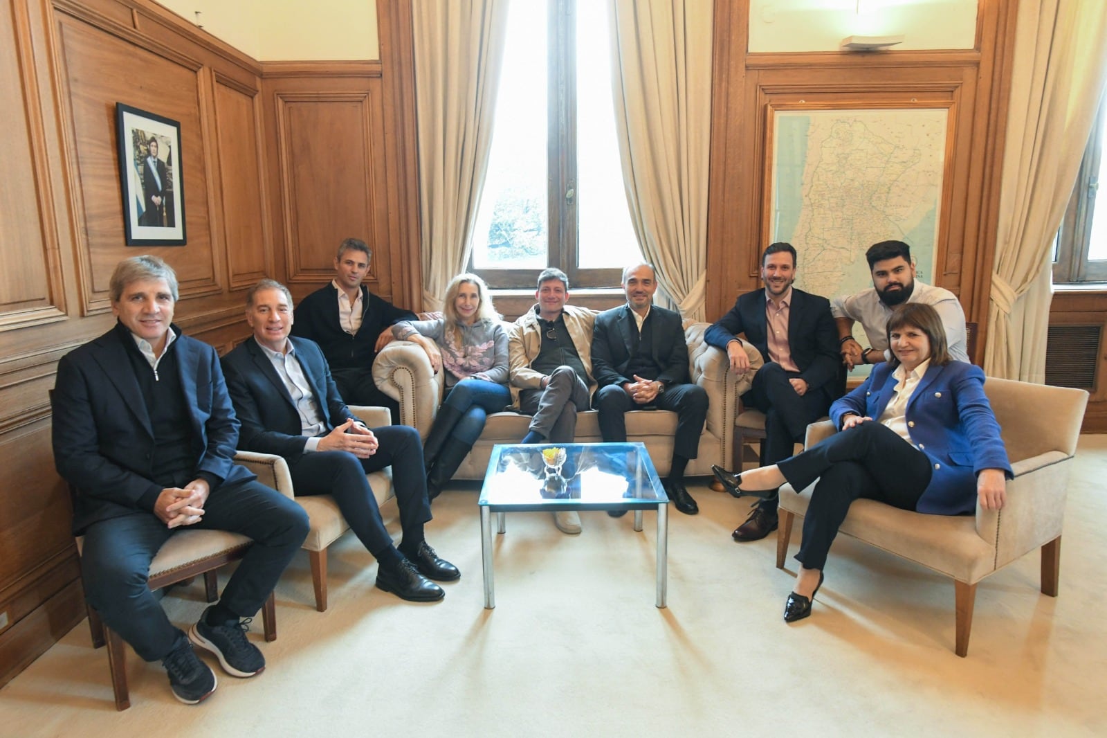 Nueva reunión de la Mesa Política del Gobierno
