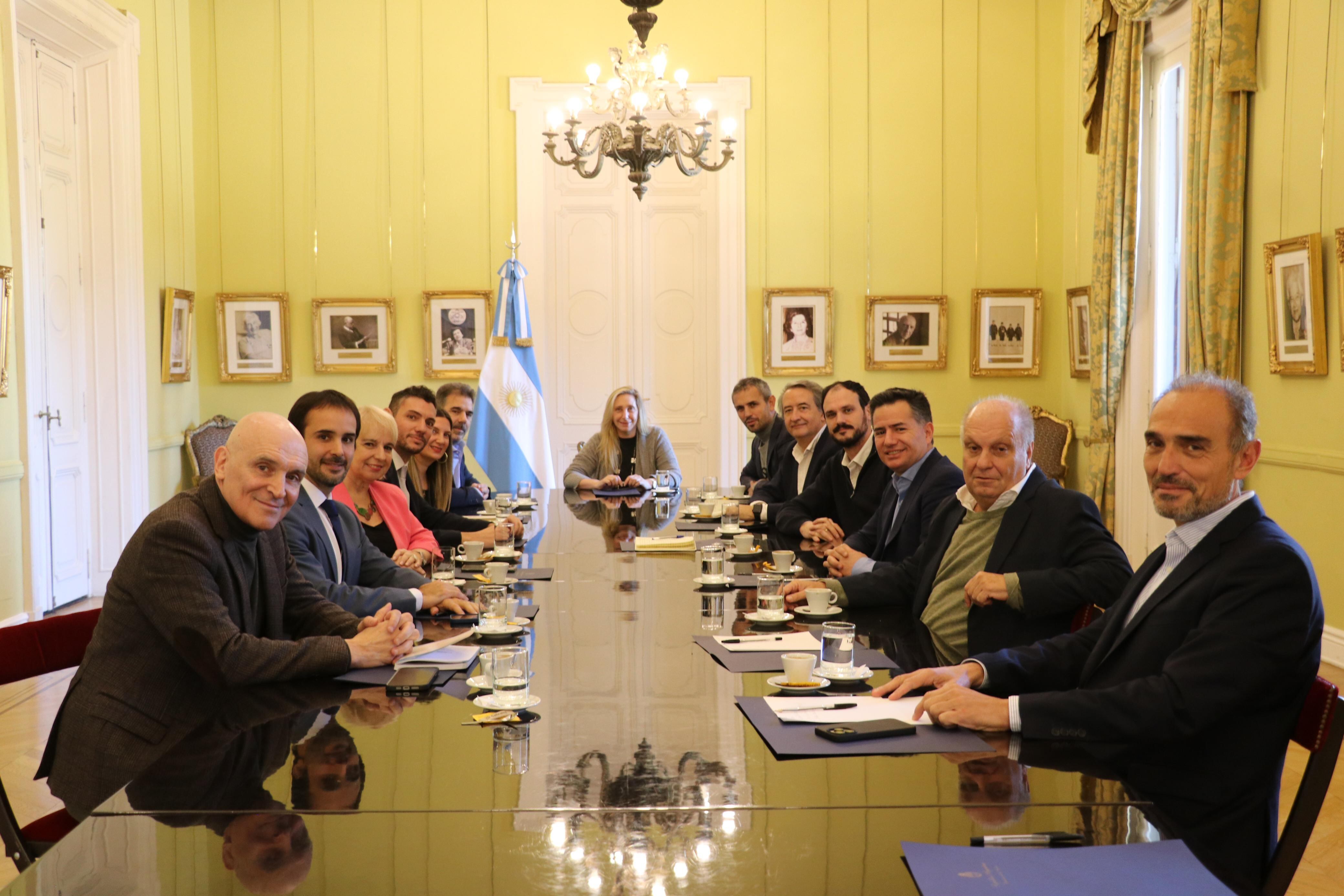 Karina Milei encabezó la reunión con los diputados de Pro y de La Libertad Avanza