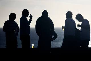 El alcohol, acorralado: afirman que ni siquiera el consumo moderado es saludable