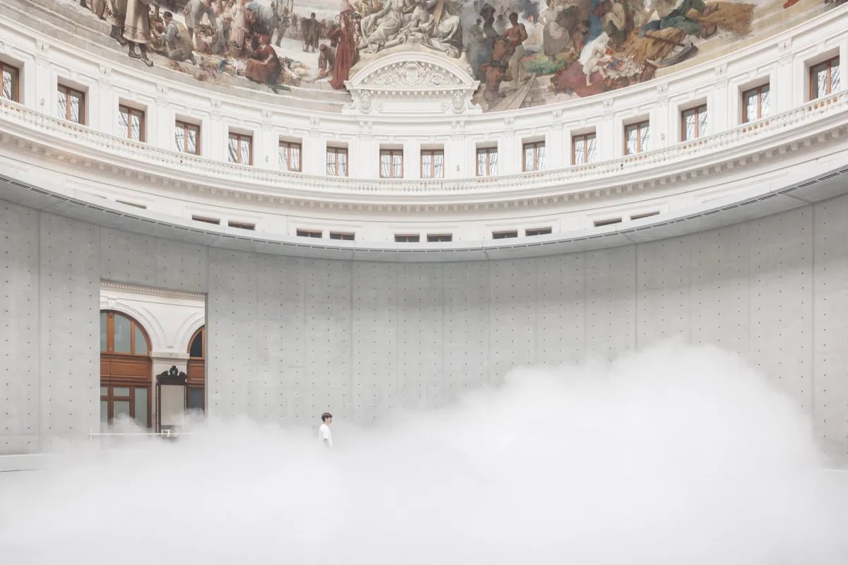 París, fábrica de ilusiones: una nube artificial se suma a la caverna del Pont Neuf y otros escenarios de asombro