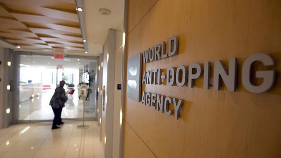 La World Anti-Doping Agency (WADA), con sede en Montreal, Canadá, es el organismo que fija los lineamientos antidopaje a nivel mundial