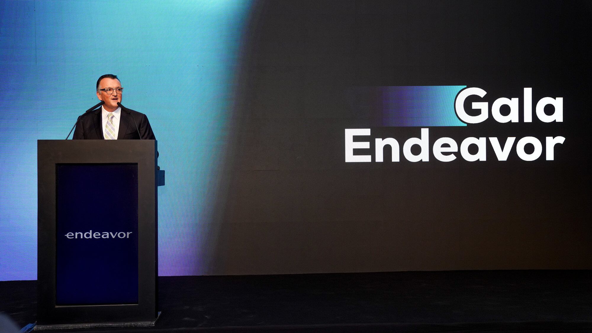 “El muy positivo ordenamiento macroeconómico que se está consiguiendo es condición necesaria pero no suficiente para que la Argentina llegue a donde todos queremos. Se necesitan muchas más empresas para dar más trabajo y competir en el mundo. Endeavor cumple un rol fundamental promoviendo un ecosistema emprendedor ambicioso, pujante, creativo, interconectado y serio”, comentó Martín Migoya, cofundador y CEO de Globant y Presidente de Endeavor Argentina