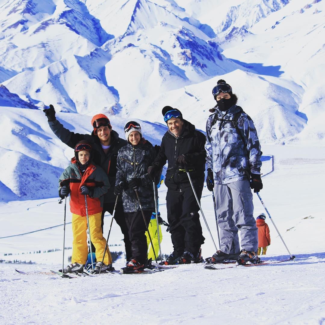 Iara Weich junto a su familia