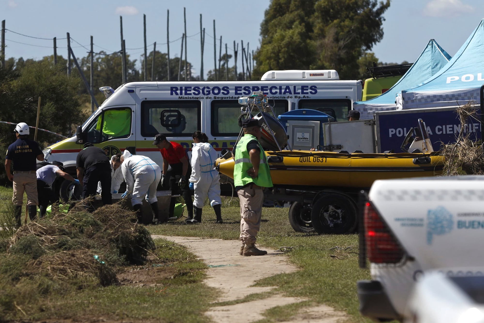 Unidades móviles recorren las zonas más afectadas
