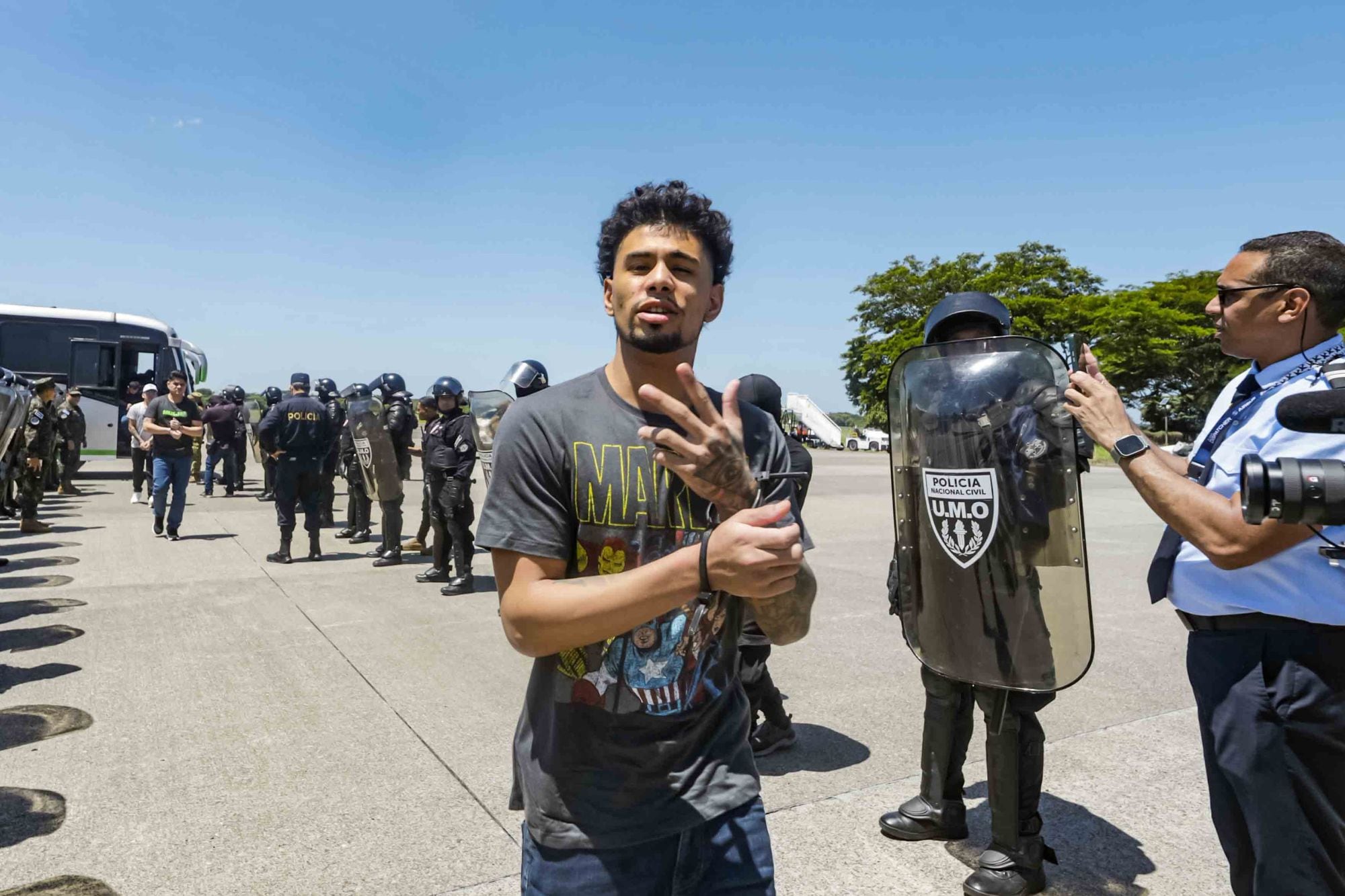 Quiénes son los venezolanos deportados que podrían ser devueltos a EE.UU., según la orden de un juez