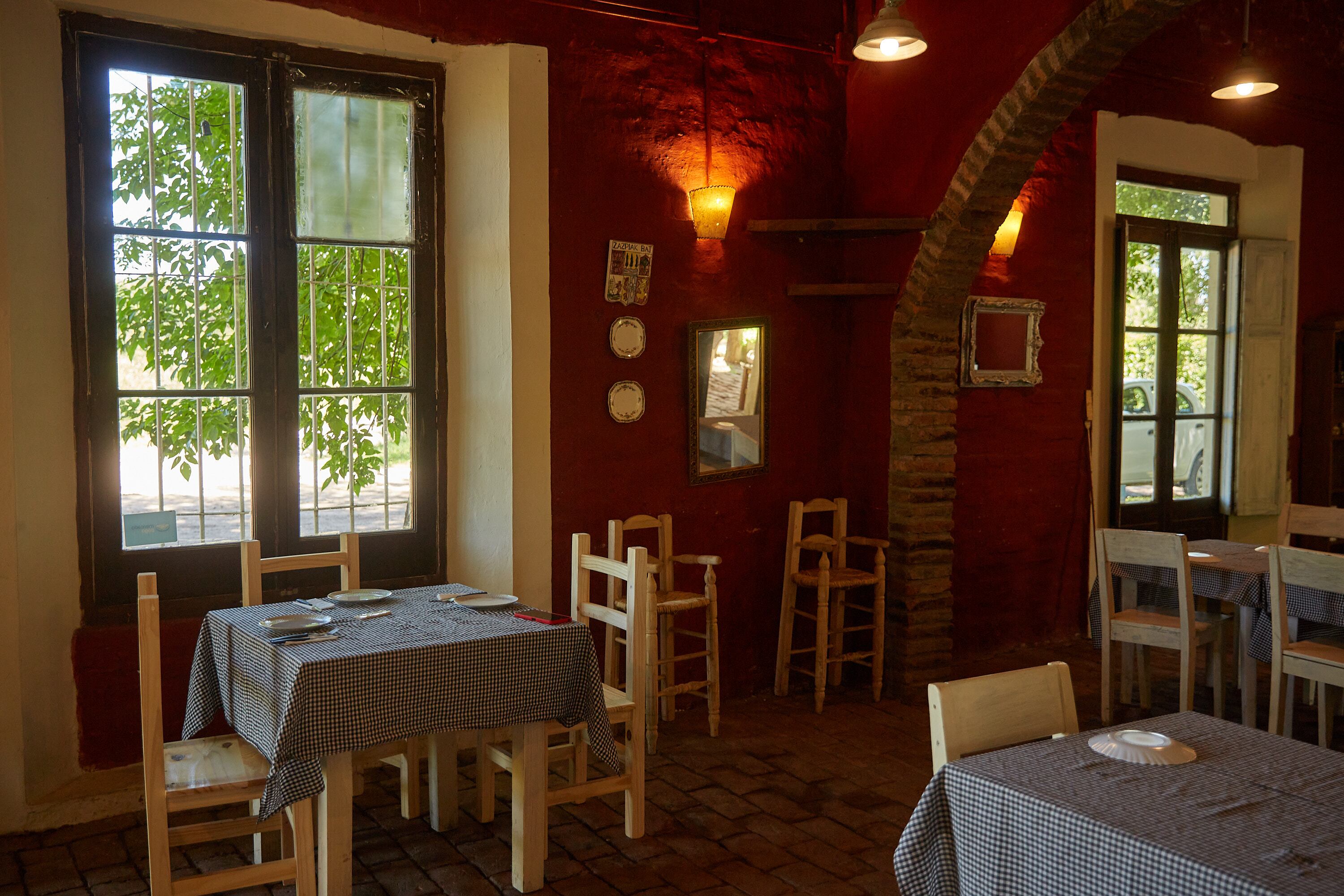 Magnolia es un restaurante especializado en pastas en Villa Ruiz que dirigen María Clara Rodríguez e Ivana Riboni