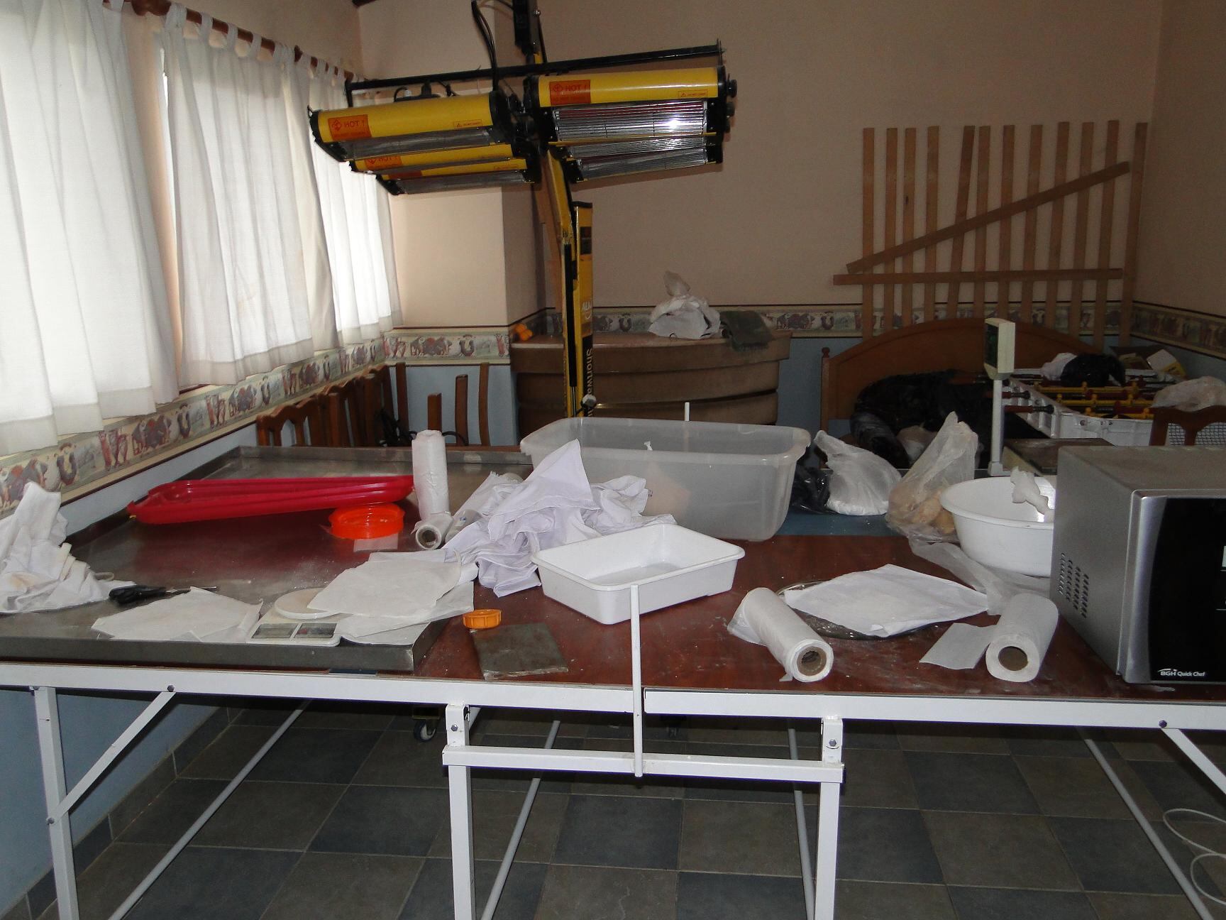 Postales de la caída de Delfín Zacarías,