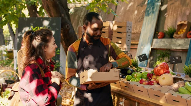 El Programa SNAP otorga beneficios mensuales que varían entre US$291 y US$1751, dependiendo del número de integrantes en el hogar.