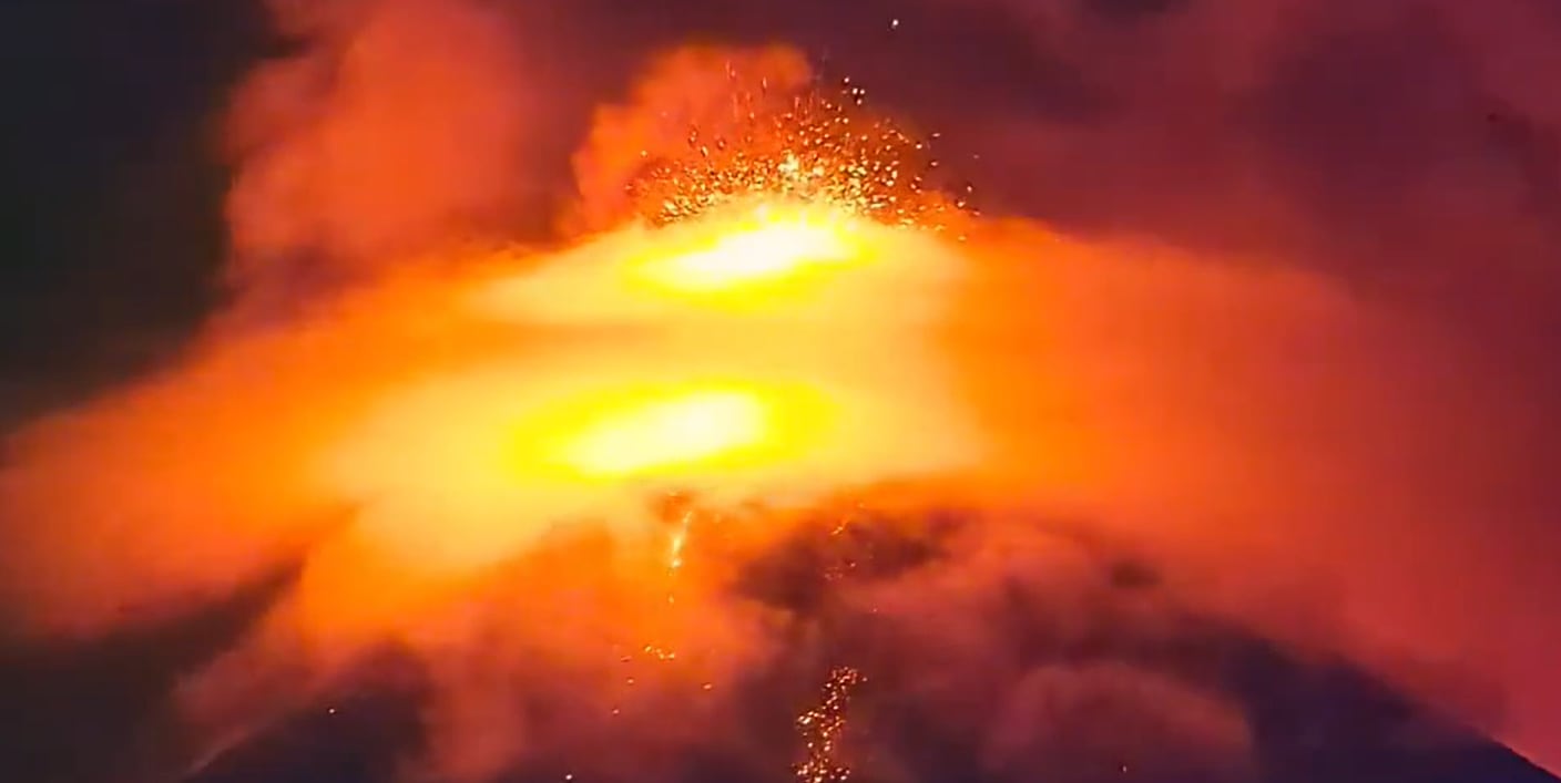 Guatemala emitió una alerta naranja de “peligro” tras una nueva erupción del volcán de Fuego