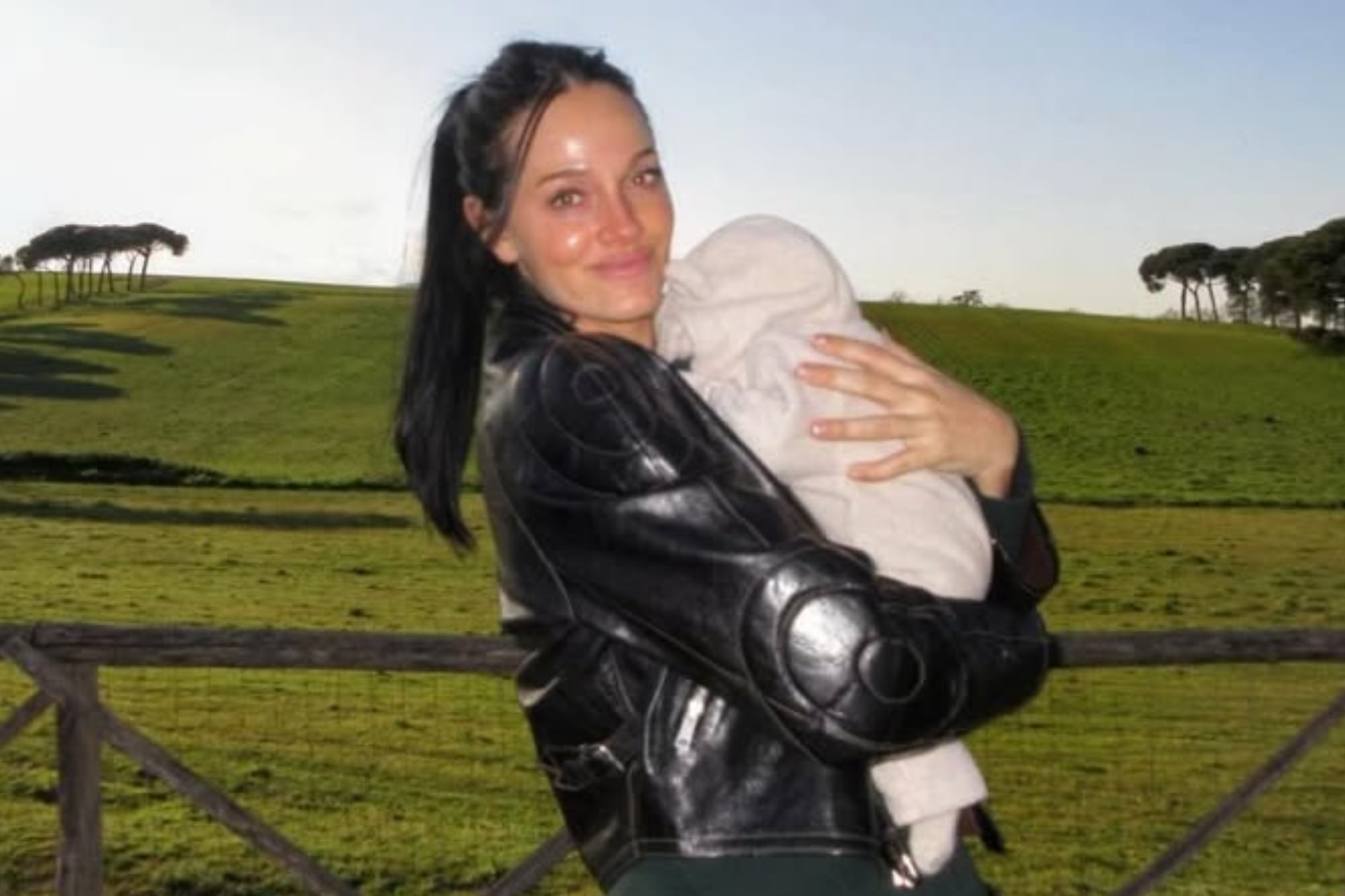 Oriana Sabatini reveló quién es la madrina de Gia (Foto: Instagram @orianasabatini)