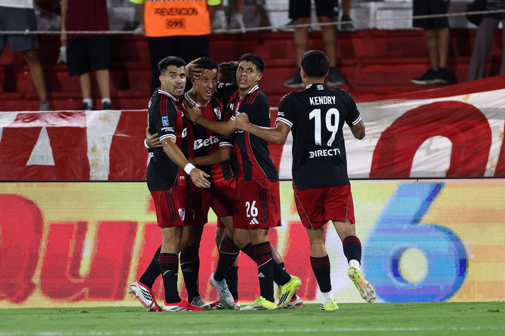 River quiere afianzarse lo antes posible para pelear por el título en el Torneo Apertura 2026