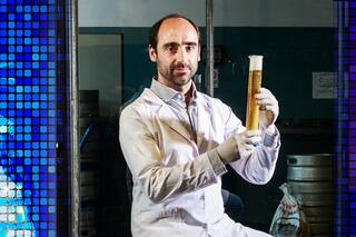 Descubrió una levadura salvaje en Bariloche y revolucionó la industria cervecera