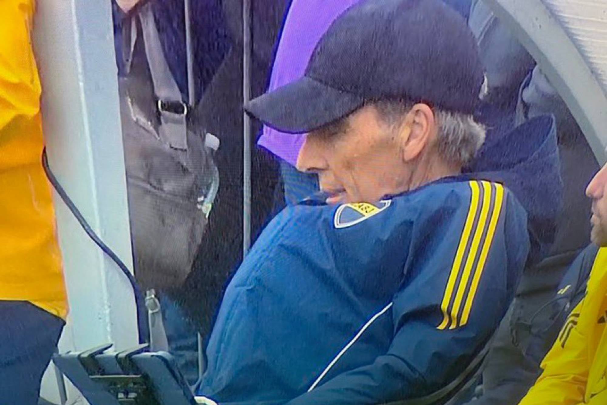 La llamativa imagen de Russo que se volvió viral durante el partido de Boca vs. Aldosivi