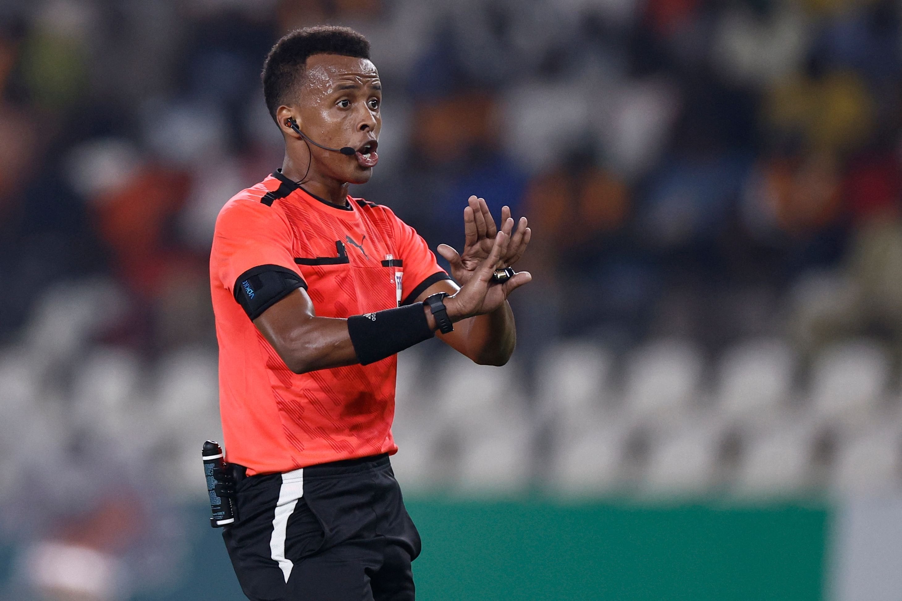 Mundial 2026: Estados Unidos le negó el ingreso al país a Omar Artan, mejor árbitro de África