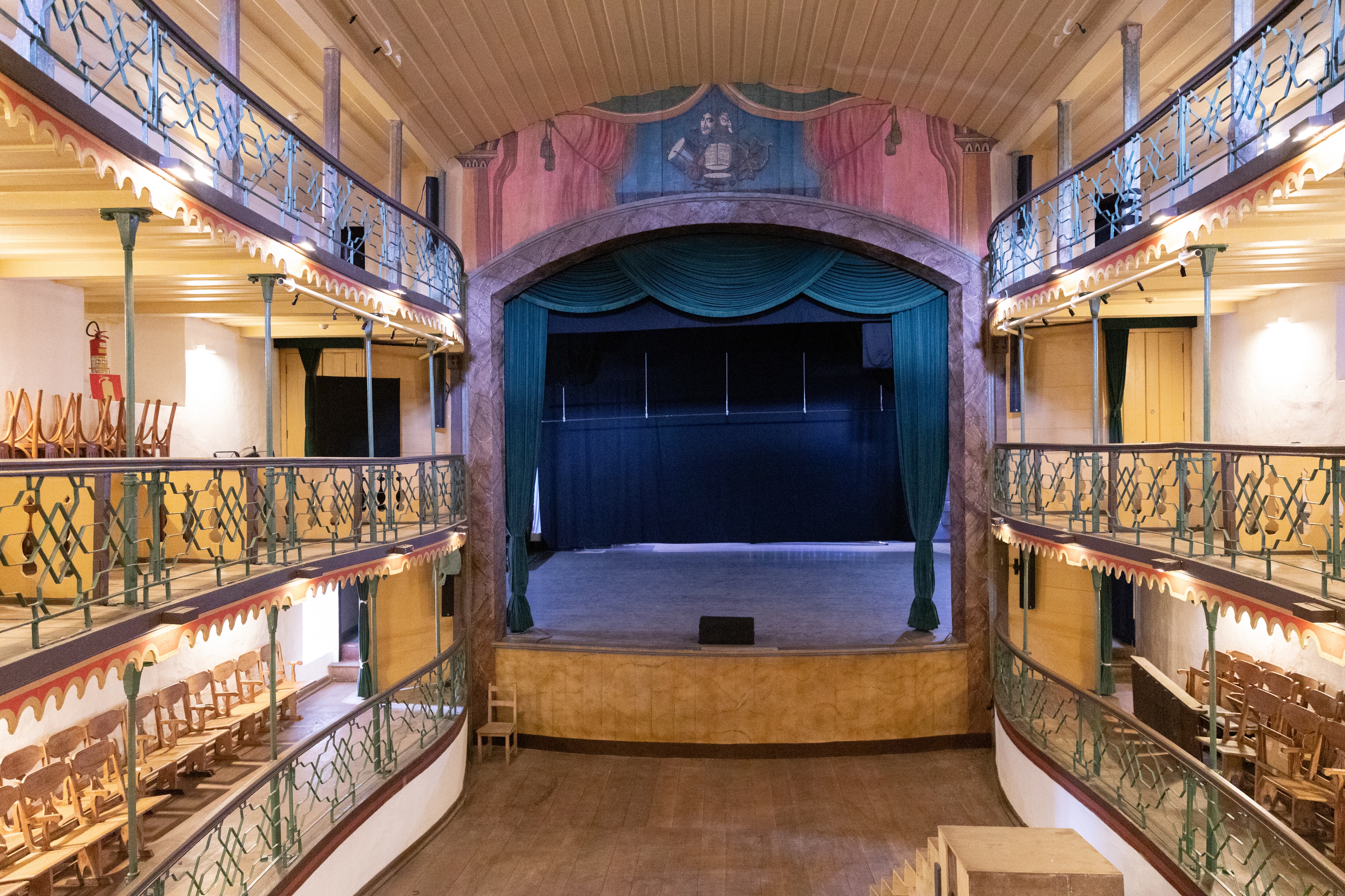 El Teatro Municipal de Ouro Preto es uno de los más antiguos de Brasil.