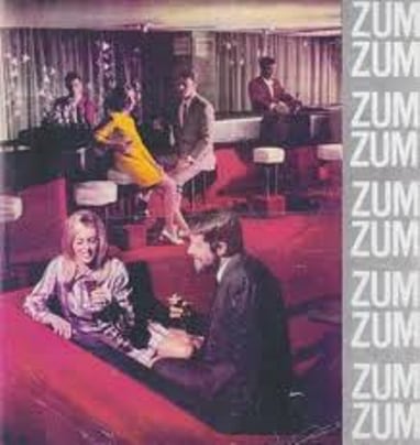 Tomaron un café, se fueron a bailar a Zum Zum (de Willy Divito) y a la salida fueron a un hotel.