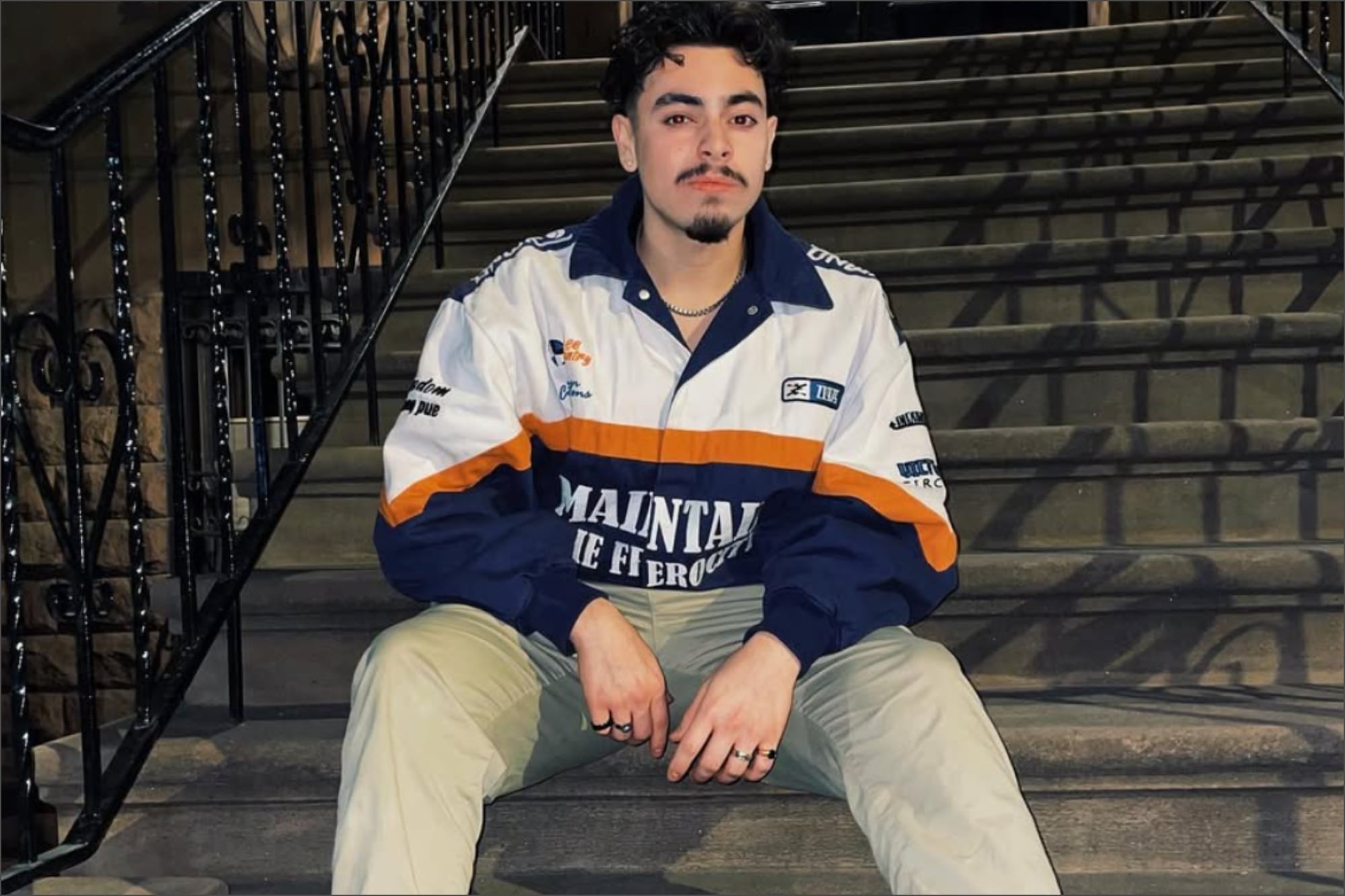 Es hijo de colombianos, se instaló en Nueva York para estudiar teatro y hoy brilla en Broadway: “Feliz de representar mi cultura”