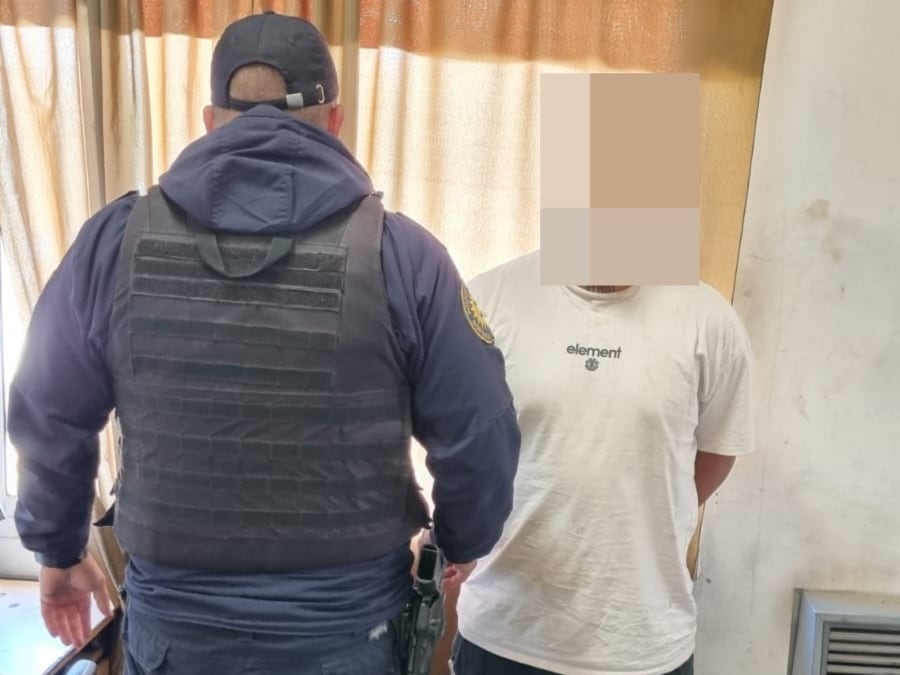 Violencia extrema en Bariloche: intentó matar a su expareja en una plaza mientras celebraba el Día del Hincha de Boca