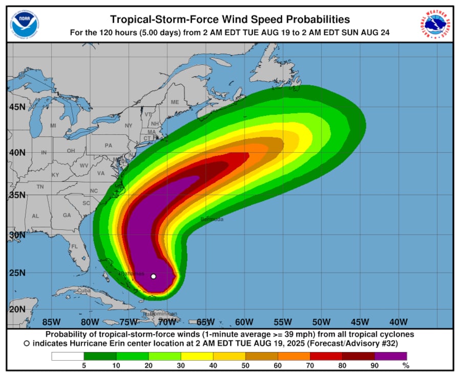 Los fuertes vientos de Erin llevarán oleaje peligroso a las costa Este de Estados Unidos