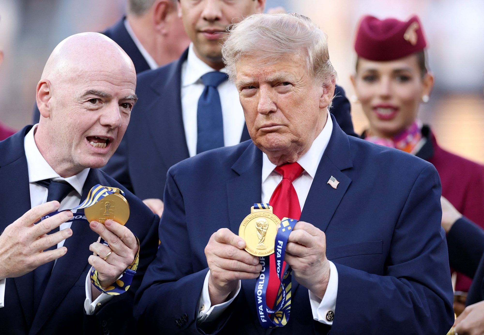 Cuti Romero evitó darle la mano a Donald Trump durante la entrega de medallas