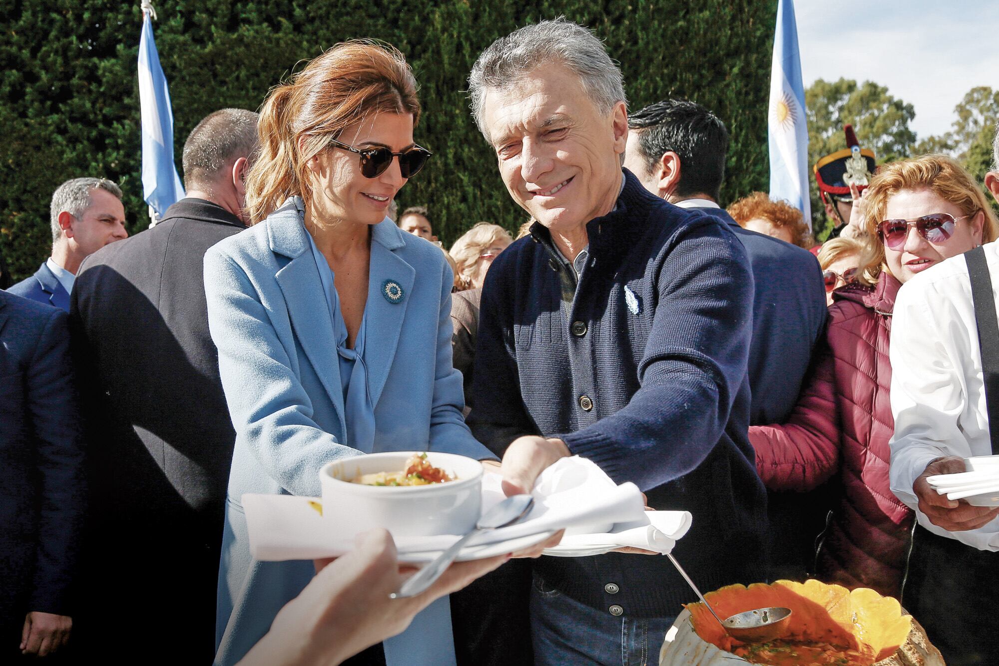 El 25 de mayo de 2019, como cada año durante su presidencia, Macri y Awada abrieron las puertas de la Quinta presidencial de Olivos para celebrar con locro y pastelitos el aniversario de la Revolución de Mayo junto con vecinos, jubilados, representantes de ONG, estudiantes, granaderos y funcionarios