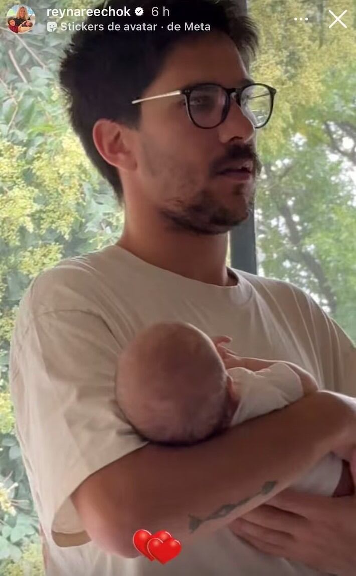 Lena conoció a su sobrino menor y su madre compartió las tiernas fotos del encuentro (Foto: Instagram @reynareechok)