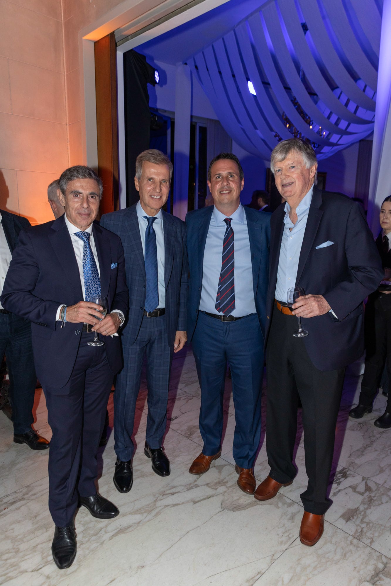 Damián Pozzoli, Martín Redrado, el embajador de Uruguay en Argentina Diego Cánepa, y Guillermo Stanley