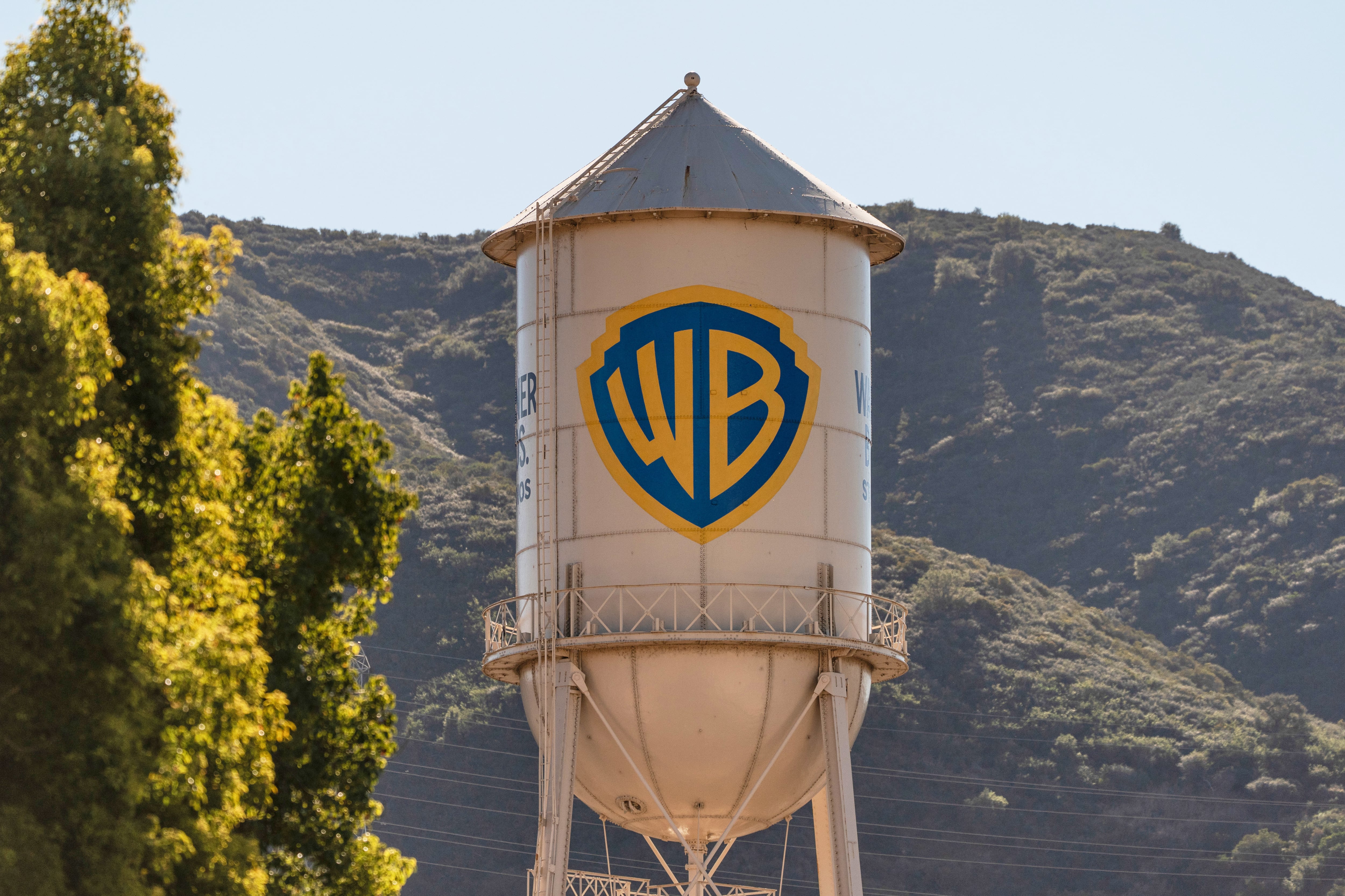 Primer aval oficial a la fusión Paramount-Warner, pero el acuerdo todavía no está cerrado