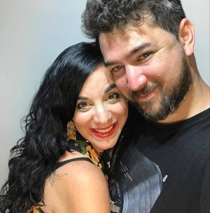Vivi y Sebas retratando momentos felices