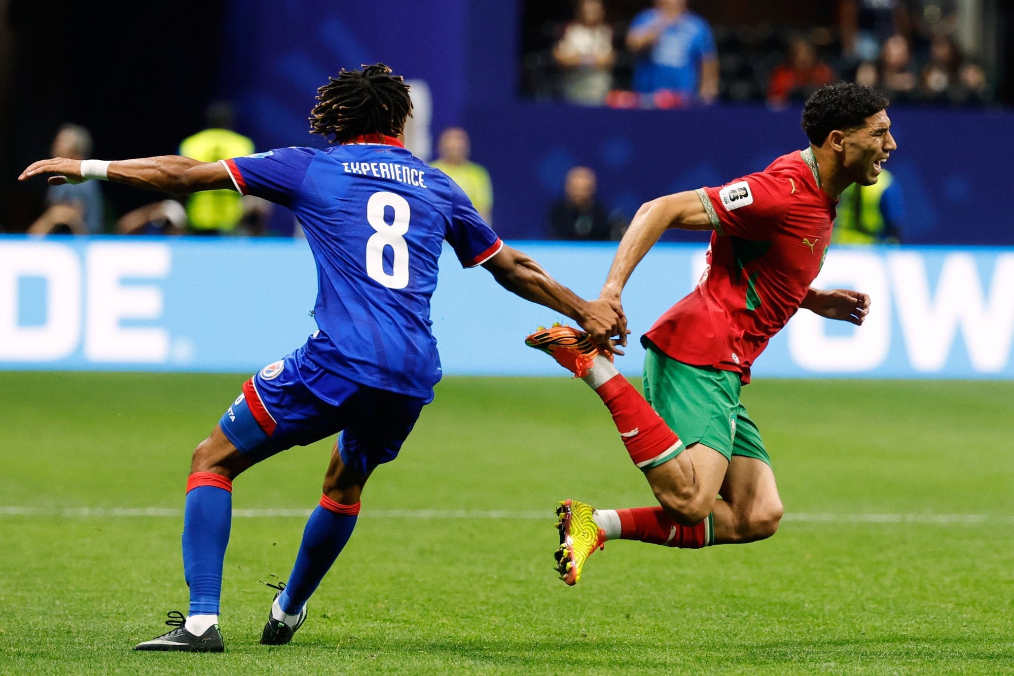 Hakimi, el mejor de Marruecos, hizo un gol y dio una asistencia en el primer tiempo (AP Photo/Erik S. Lesser)
