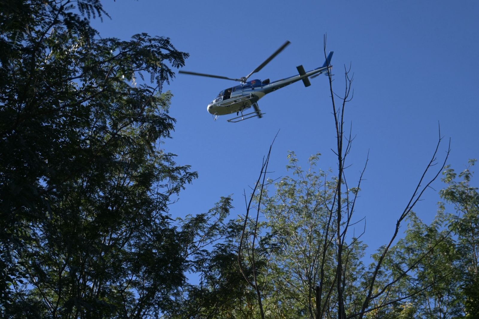 Las imágenes del operativo de búsqueda de Esmeralda, la niña de 2 años que desapareción en Cosquín.