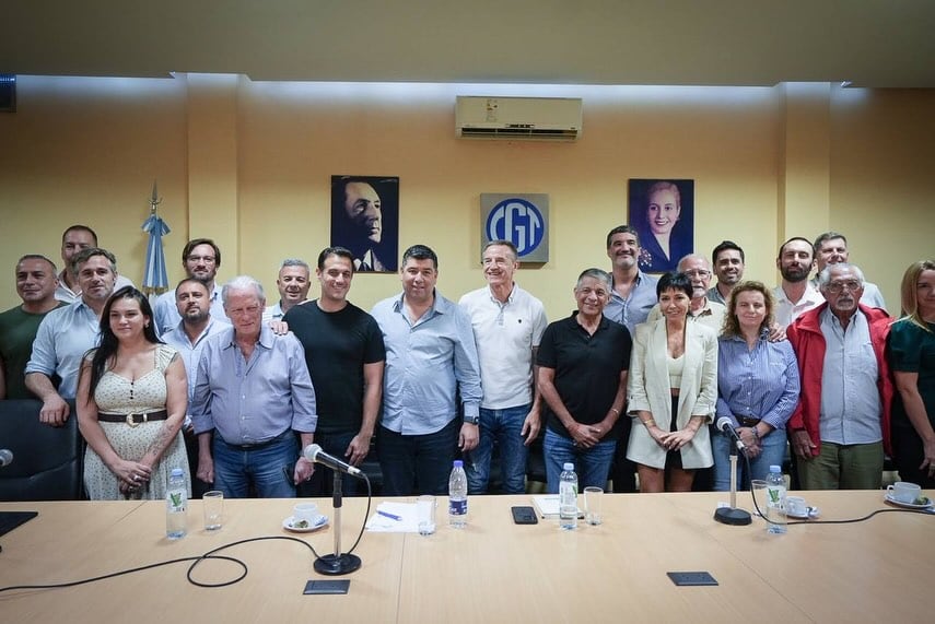 La cúpula de la CGT, el martes, con intendentes del PJ alineados con Cristina Kirchner