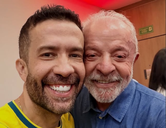 Quién es André Janones, el comandante del “Ejército de Lula” que lideró la estrategia digital detrás de una remontada histórica.
