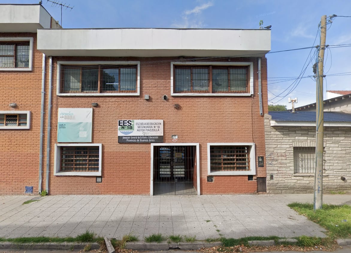 Una familia de un alumno deberá pagar una millonaria multa por una falsa amenaza de bomba en un colegio