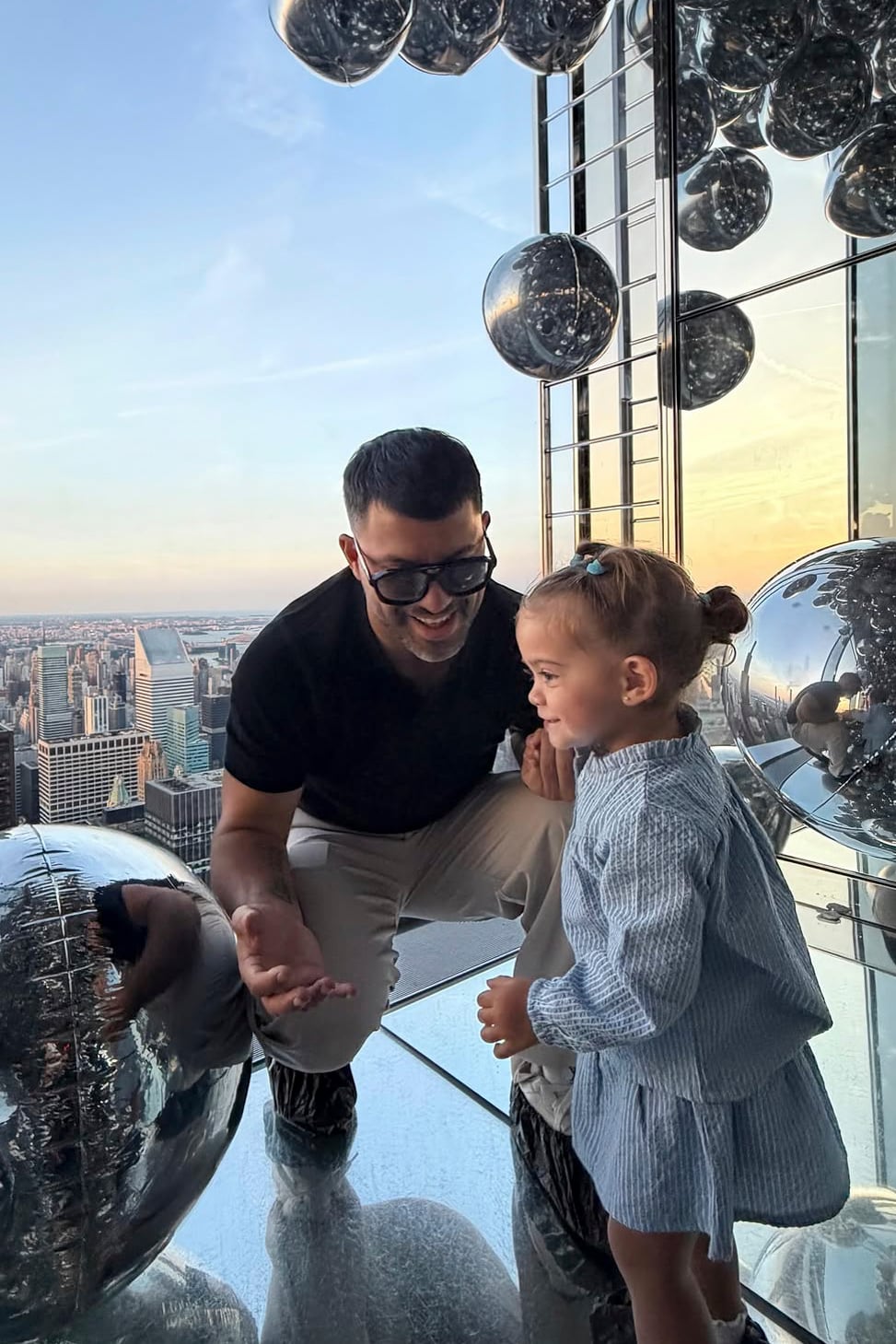 Cóctel de noticias: el doble de festejo de cumpleaños de Isabel Macedo, las vacaciones de Inés Rivero y el viaje de Benjamín Agüero 14 Una tierna postal del