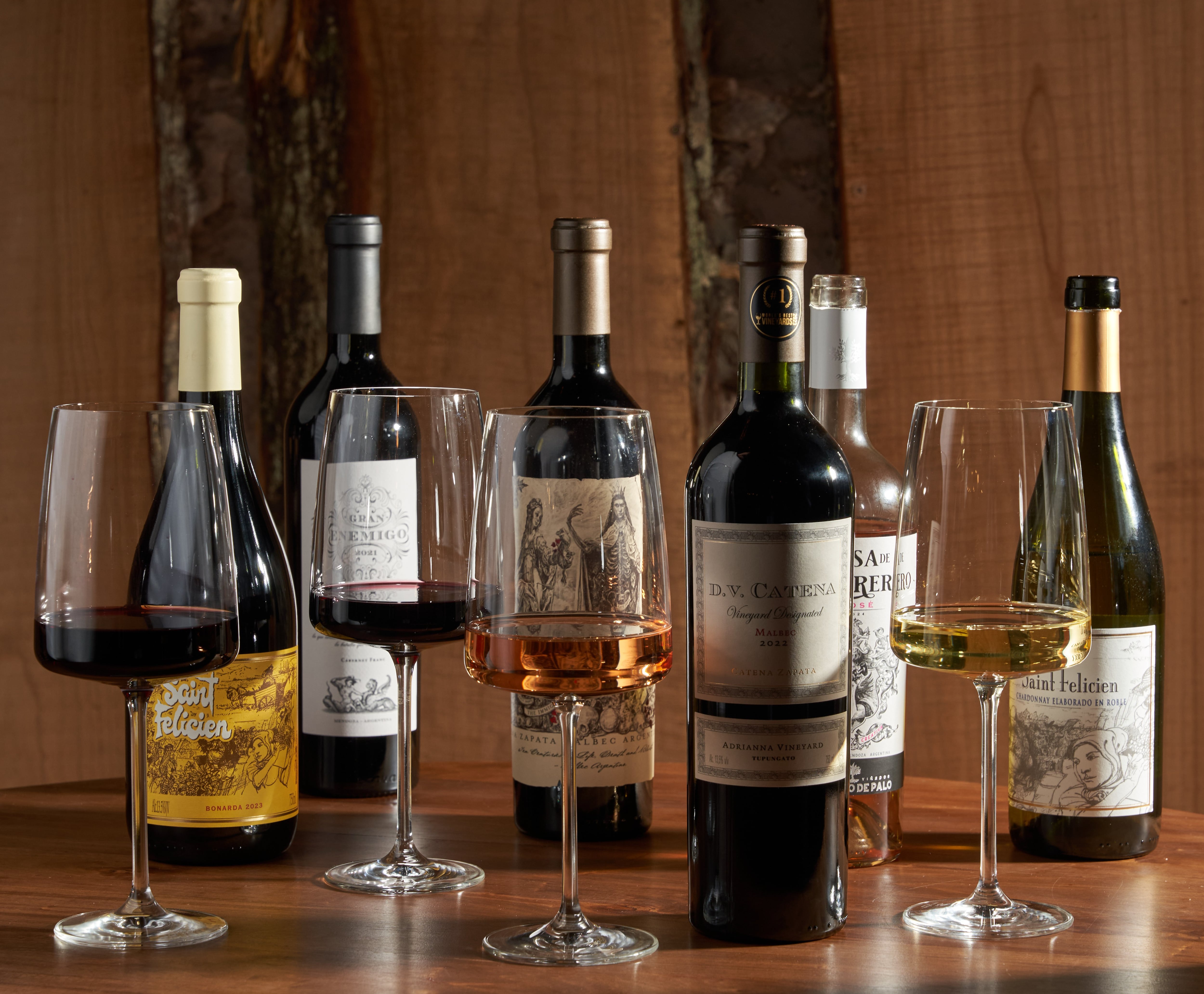 Foga, el restaurante especializado en carnes ahumadas, propone una jornada especial donde el vino y el fuego se encuentran en un menú diseñado exclusivamente para homenajear al Malbec