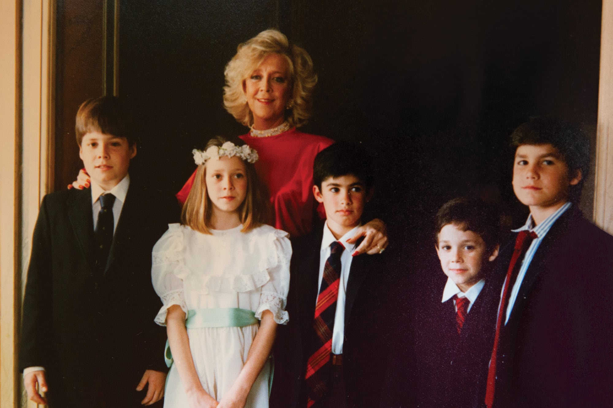Con sus nietos, Silvestre Bergadá, Federica Bergadá, Diego Balut, Jerónimo Bergadá y Hassen Balut, en el casamiento de Gonzalo y Teresa