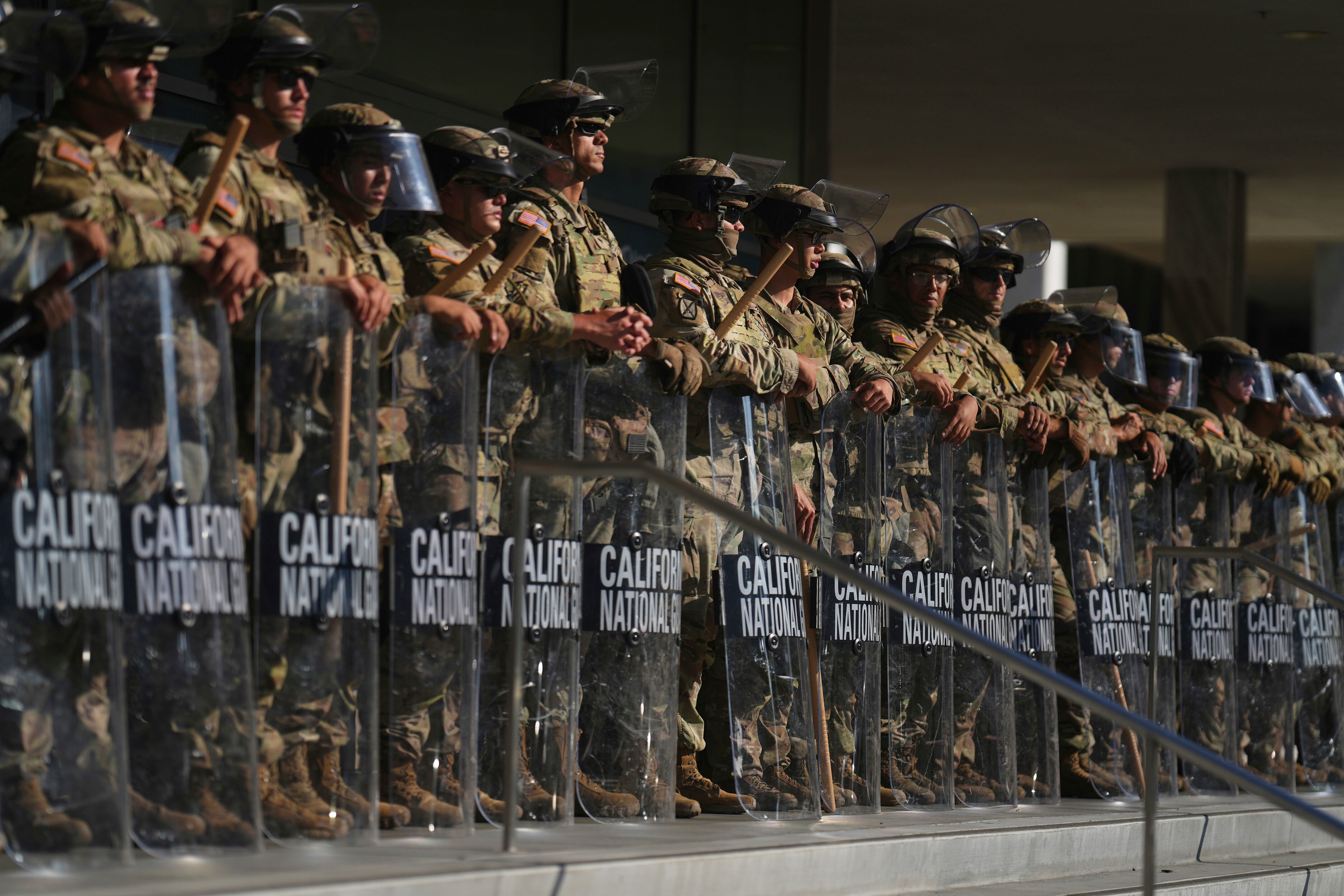 La Guardia Nacional todavía no sabe cuánto cobrará por trabajar en las protestas de Los Ángeles (AP Foto/Eric Thayer, archivo)